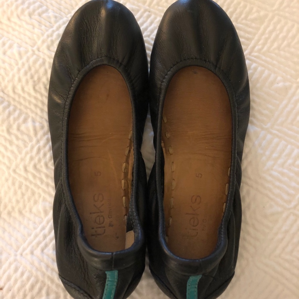 Black Matte Tieks Size 5